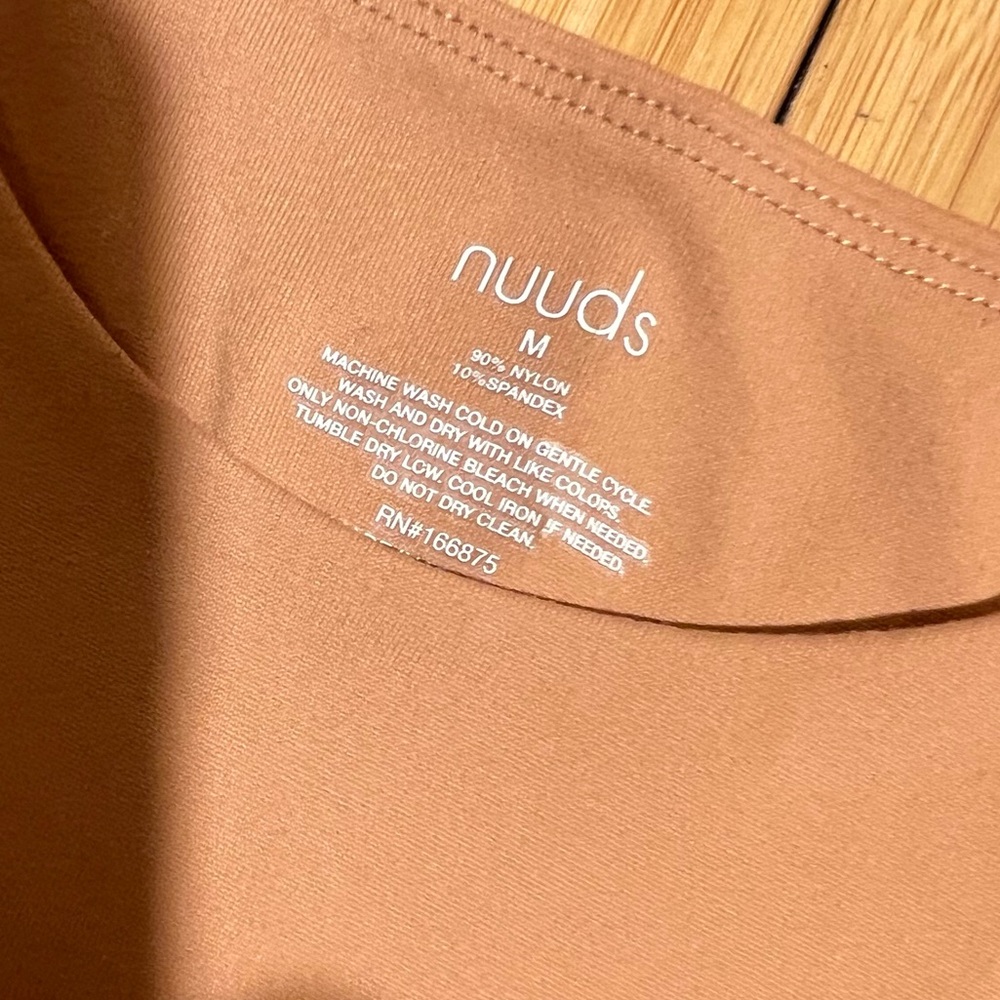 Nuuds Seamless Longsleeve Crewneck Bodysuit Size M - Picture 7 of 16